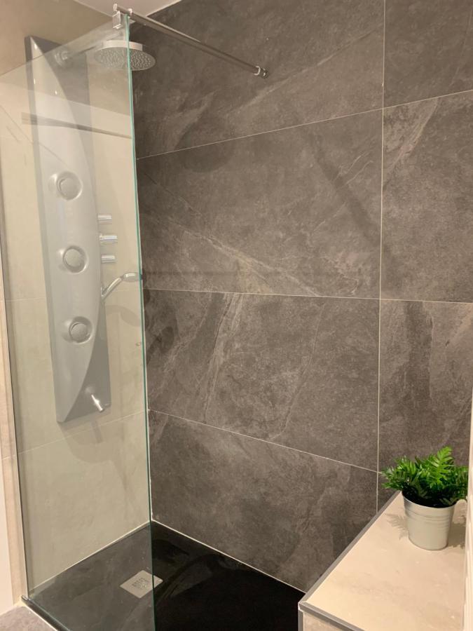 Apartamentos Santullano 1 奥维耶多 外观 照片